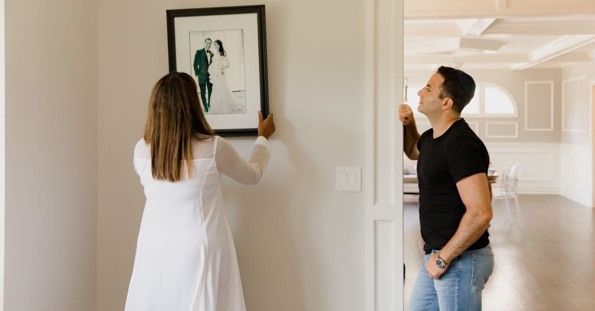 Decoração para Apartamento Alugado Sem Furar Parede: Ideias Práticas e Removíveis